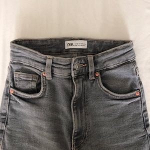 Zara Vintage Hi-Rise Skinny Jean